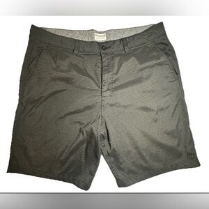 Hang Ten Hybrid Shorts Mens 40 Black Striped Casual Walking Beach Quick Dry Used